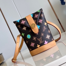 Louis Vuitton Satchel Bags